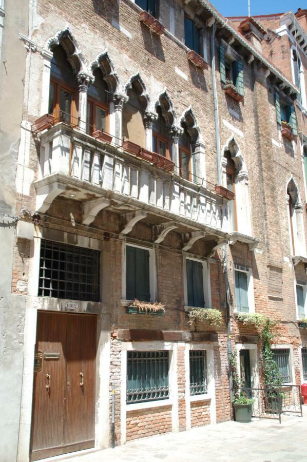 Апартаменты Residenza Ofelia Венеция Экстерьер фото